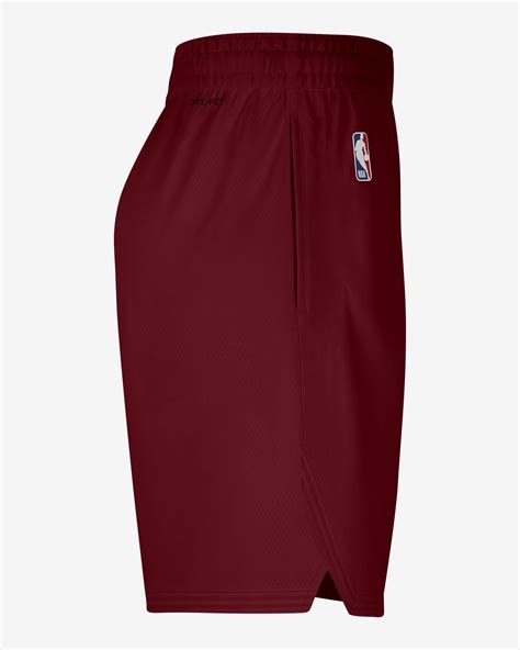 cleveland cavaliers nike courtside nba-shorts für herren|Cleveland Cavaliers On.